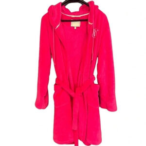 Victoria’s Secret fuzzy monogrammed  robe L great condition